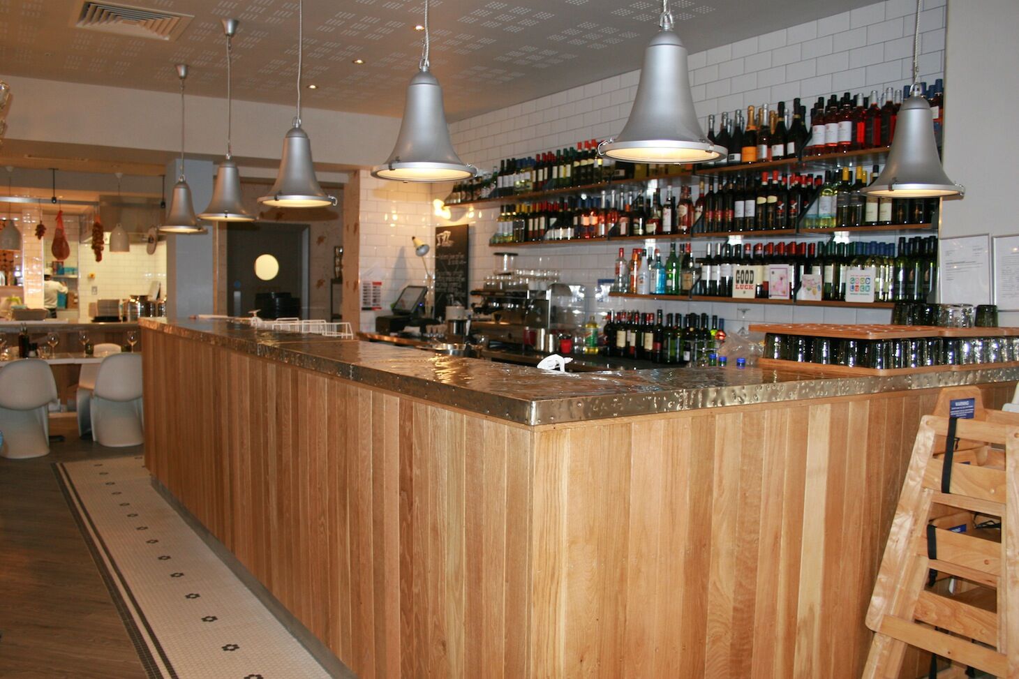 Zizzi Harrogate — bar seating and lighting scheme