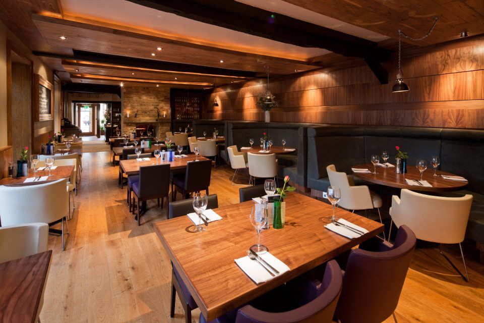 The Blue Boar Hotel Witney — bedroom and corridor refurbishment finishes