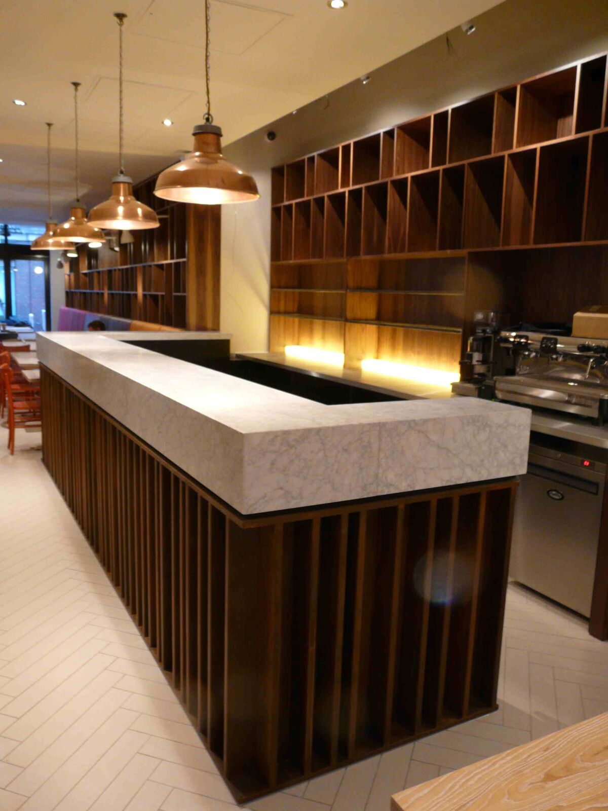 Zizzi Watford — booth and banquette joinery