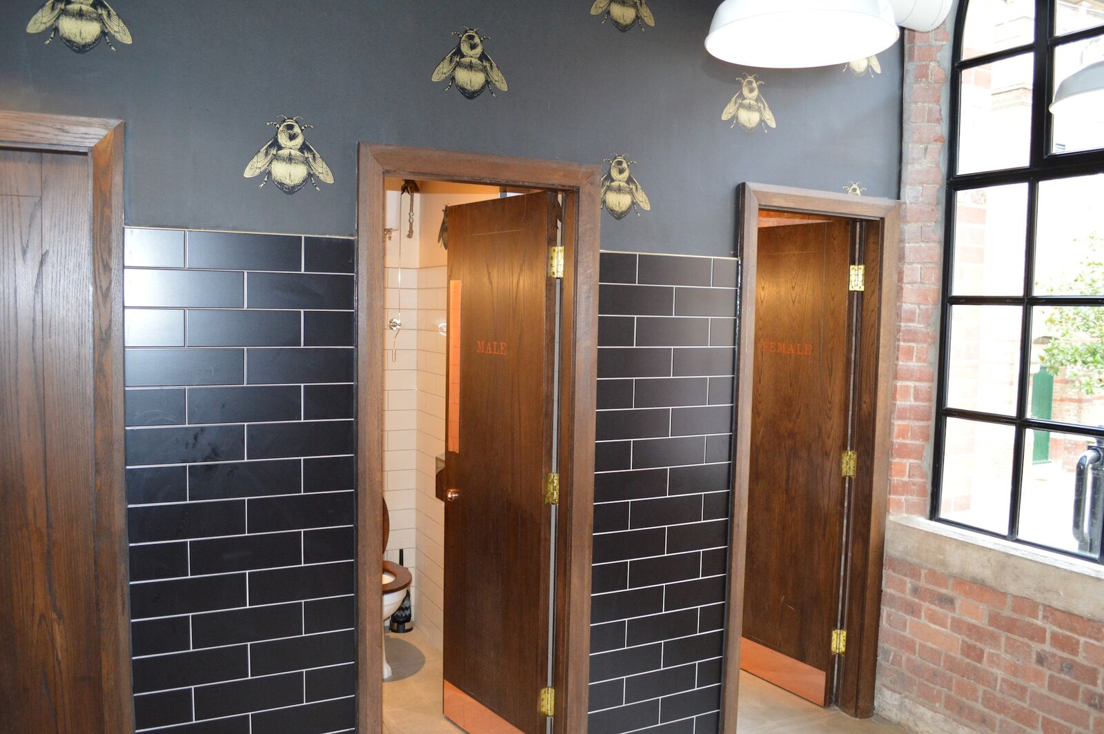 Zizzi Dorchester — feature bar and back-bar joinery