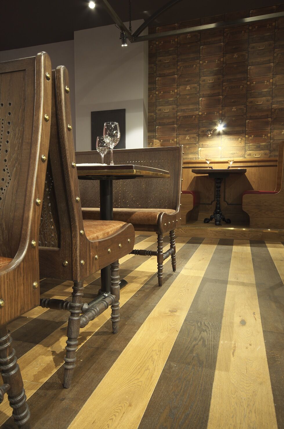 Zizzi Piccadilly Manchester — commercial kitchen and service pass