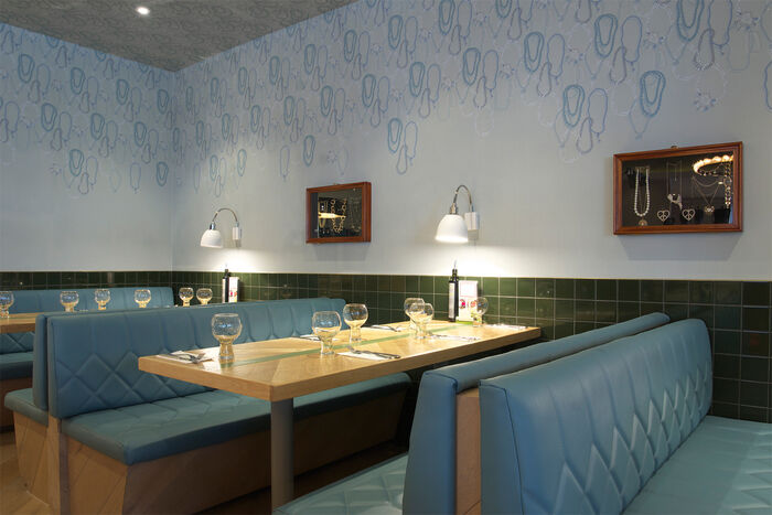 ASK Italian Birmingham — bespoke joinery and feature wall detail